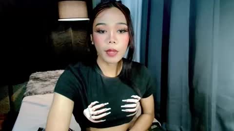 Snapshot of beatrice_luna chatting on 06.06.26 beatrice_luna online show from 06.06.26