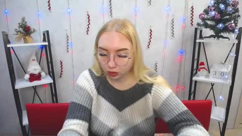 BeatriceFlyy online show from 12.30.24