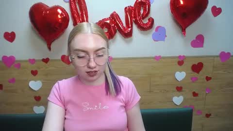 BeatriceFlyy online show from 02.18.25