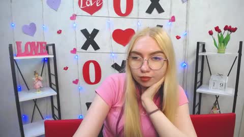 BeatriceFlyy online show from 02.19.25