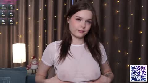 Beatrix or Triss3 online show from 01.24.25