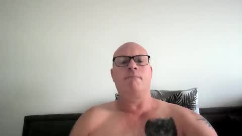 Snapshot of beatsboy87 chatting on 02.07.25 beatsboy87 online show from 02.07.25