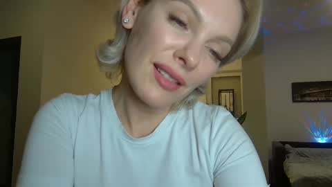 Beautifulkollette online show from 01.03.25