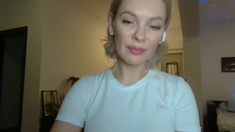 Beautifulkollette online show from 01.05.25