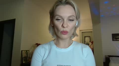 Beautifulkollette online show from 01.15.25