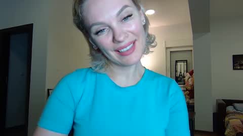 Beautifulkollette online show from 01.17.25