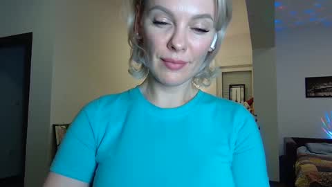 Beautifulkollette online show from 01.17.25