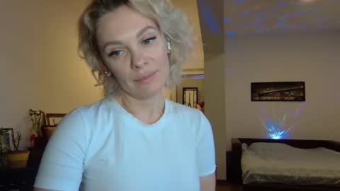 Beautifulkollette online show from 02.05.25