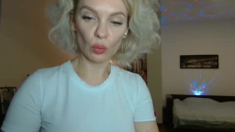 Beautifulkollette online show from 02.06.25
