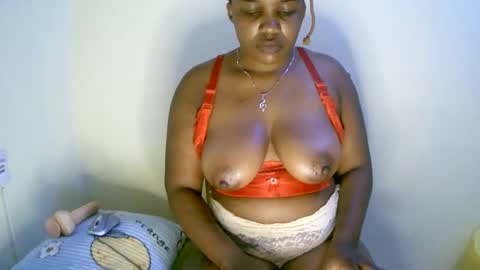 beautifulpeach2 online show from 02.07.25