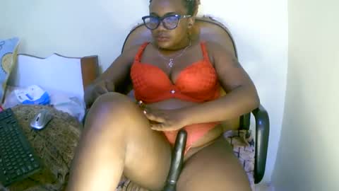 beautifulpeach2 online show from 02.22.25