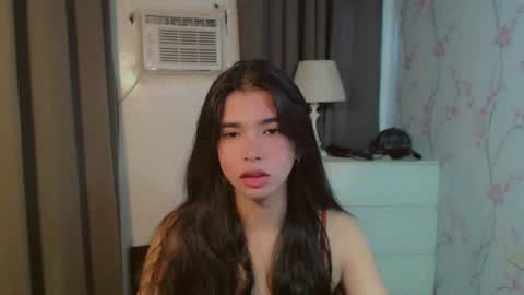 TRIXIE online show from 04.05.26