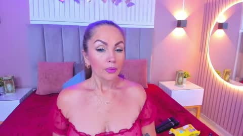 Chantall online show from 01.18.25