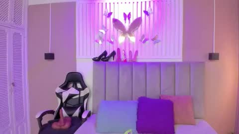 Chantall online show from 02.24.26