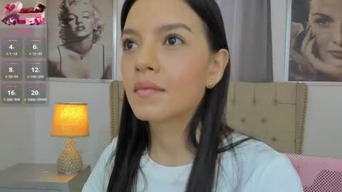 Ariana Reyes online show from 02.04.26