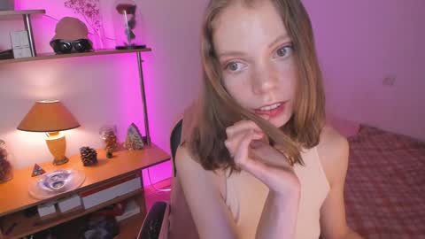 Eliise online show from 12.30.24