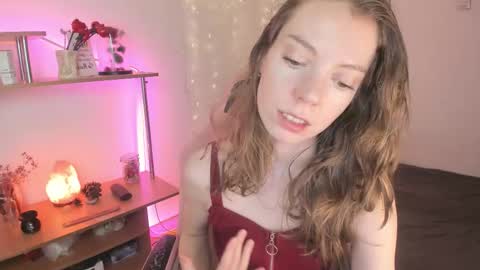 Eliise online show from 12.16.25