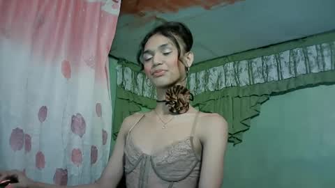 beautyhotasia123 online show from 12.30.24