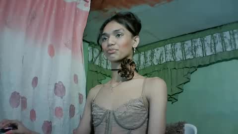 beautyhotasia123 online show from 12.30.24