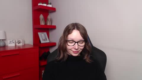 Zoe online show from 02.10.25