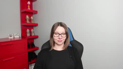 Zoe online show from 02.11.26