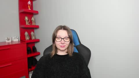 Zoe online show from 04.08.26