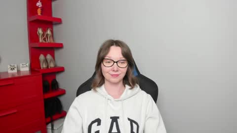 Zoe online show from 04.17.26