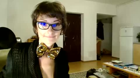 Raluca online show from 12.18.24