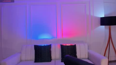 Am Becca online show from 10.30.25