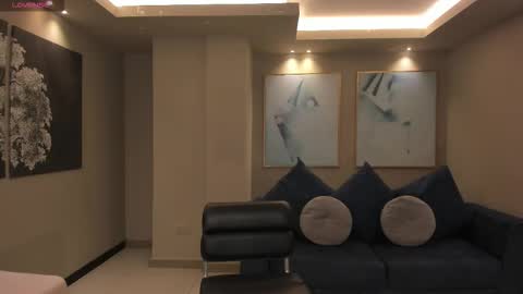 Am Becca online show from 11.24.25