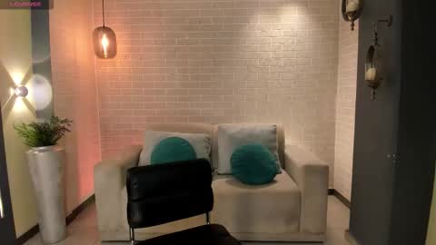 Am Becca online show from 02.18.26