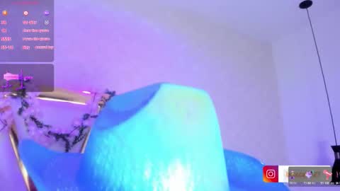 Snapshot of beccamathew chatting on 09.19.25 Becca Mathew online show from 09.19.25