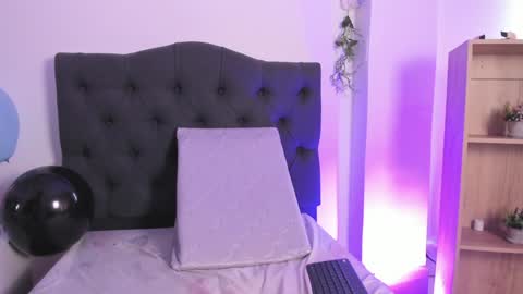 beccamilanni online show from 01.14.25