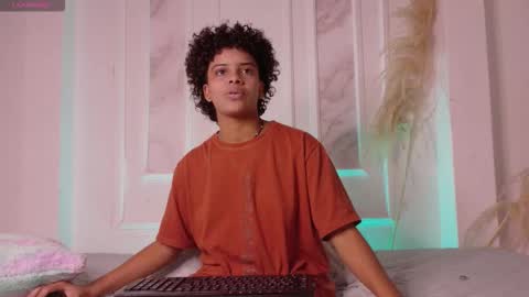 Beecckkkaaa online show from 03.02.26