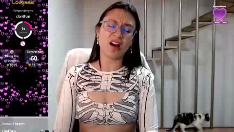 Daniela online show from 10.22.25