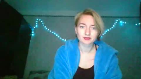 Snapshot of beckixjewelqw chatting on 04.03.26 BeckiXJewelqw online show from 04.03.26