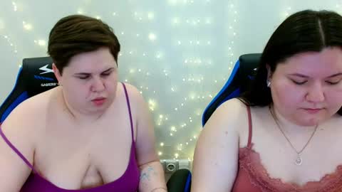 BeckyAndEllen online show from 04.04.26