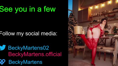 BeckyMartens come join me on    while im offline here  online show from 01.25.25