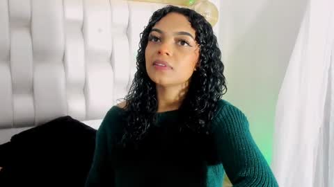 B E C K Y online show from 12.25.24