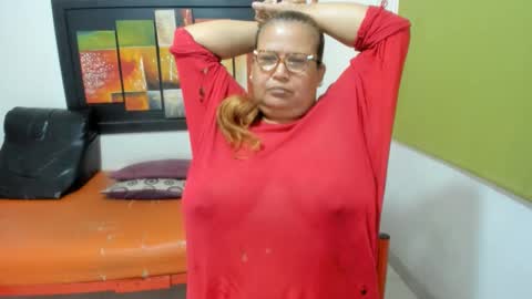 beckyummys online show from 12.14.24