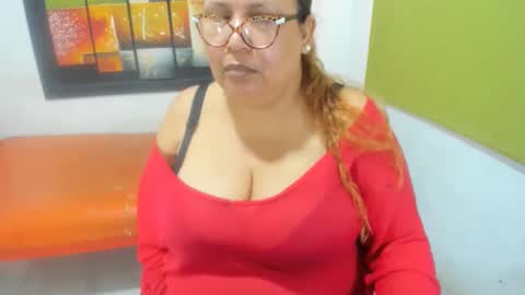 beckyummys online show from 01.01.25