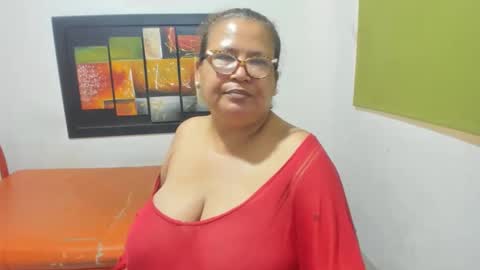 beckyummys online show from 02.21.25