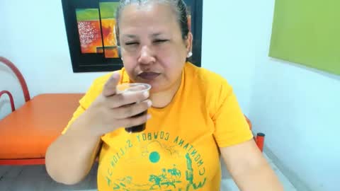 beckyummys online show from 03.05.25