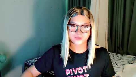 Adriana online show from 05.08.26