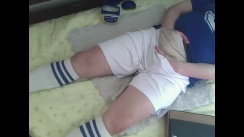 Snapshot of bedwetboy chatting on 01.12.25 Bedwetboys online show from 01.12.25