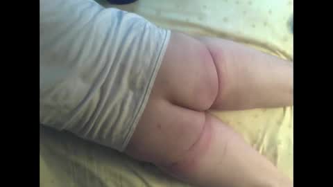 Snapshot of bedwetboy chatting on 10.30.25 Bedwetboys online show from 10.30.25