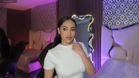 BELLA online show from 11.27.25