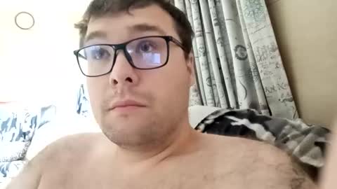 Snapshot of beennudeislife chatting on 10.18.25 beennudeislife online show from 10.18.25