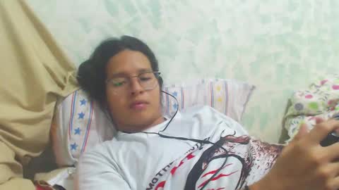 Snapshot of beentage chatting on 12.20.24 Alex online show from 12.20.24