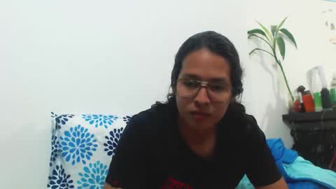 Snapshot of beentage chatting on 10.28.25 Alex online show from 10.28.25